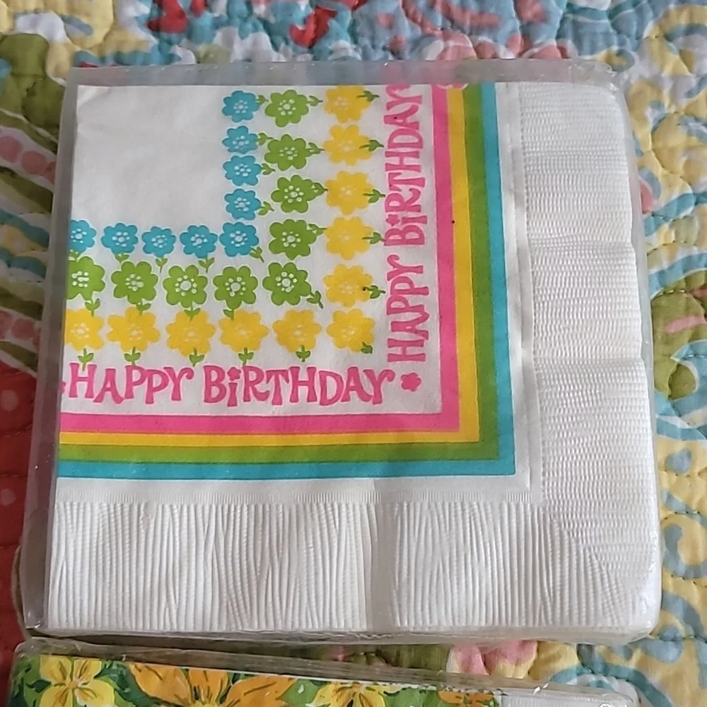 Vintage Colorful Birthday Party Napkins Set